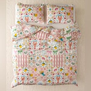 URBAN OUTFITTERS Porto Tile Patterned Duvet Cover Set